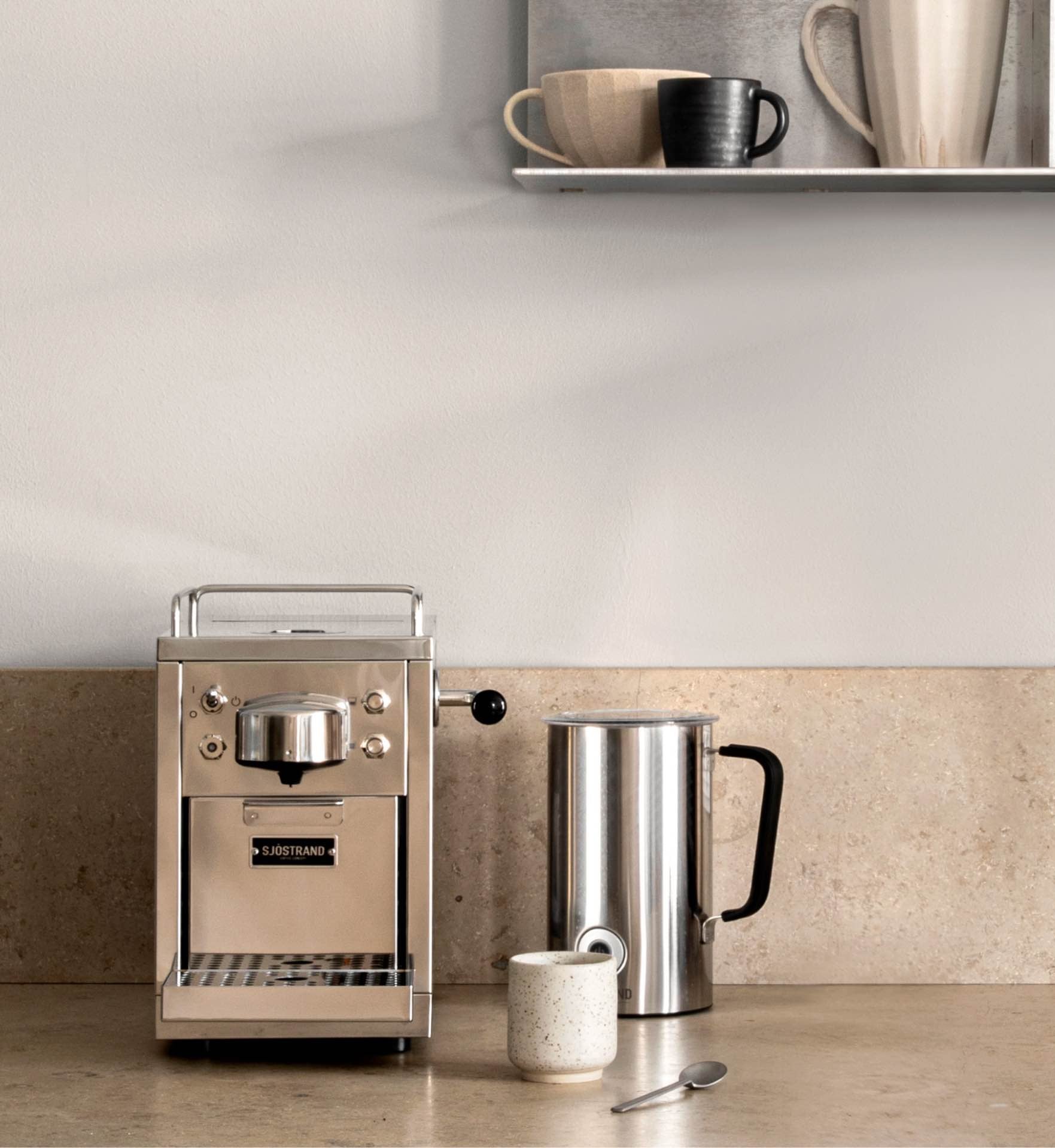 The Original & Milkfrother - better together. Buy a bundle and save up to 15%split-banner image